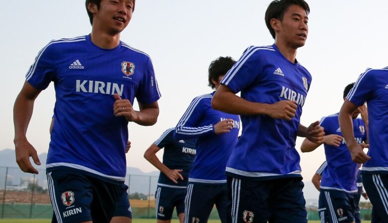サッカー日本代表の不思議「なぜ香川真司と清武弘嗣を併用しない？」ドルトムントに学ぶ戦略・試合巧者スキル