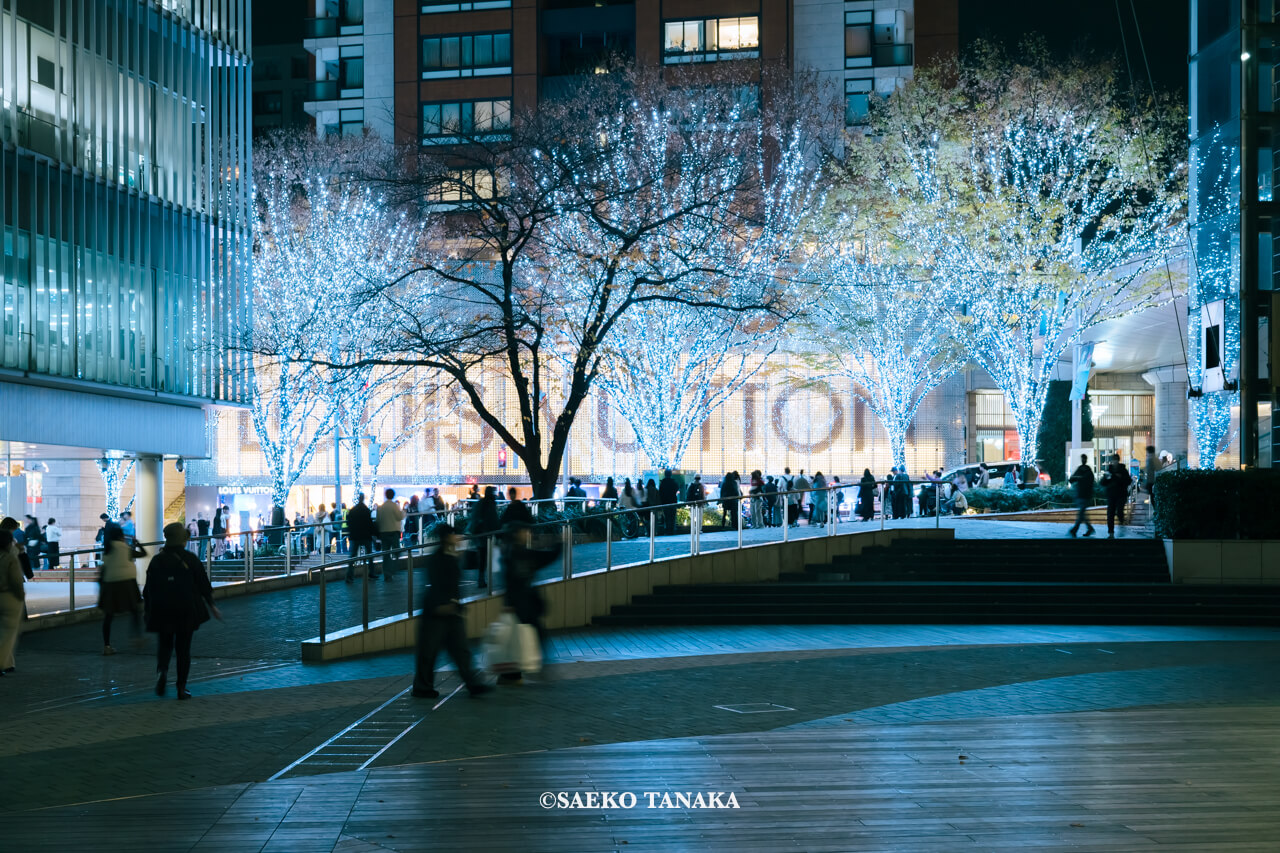 東京の人気おすすめクリスマス・イルミネーションスポット｜六本木ヒルズに隣接するけやき坂通りのけやき坂イルミネーション（東京・六本木）