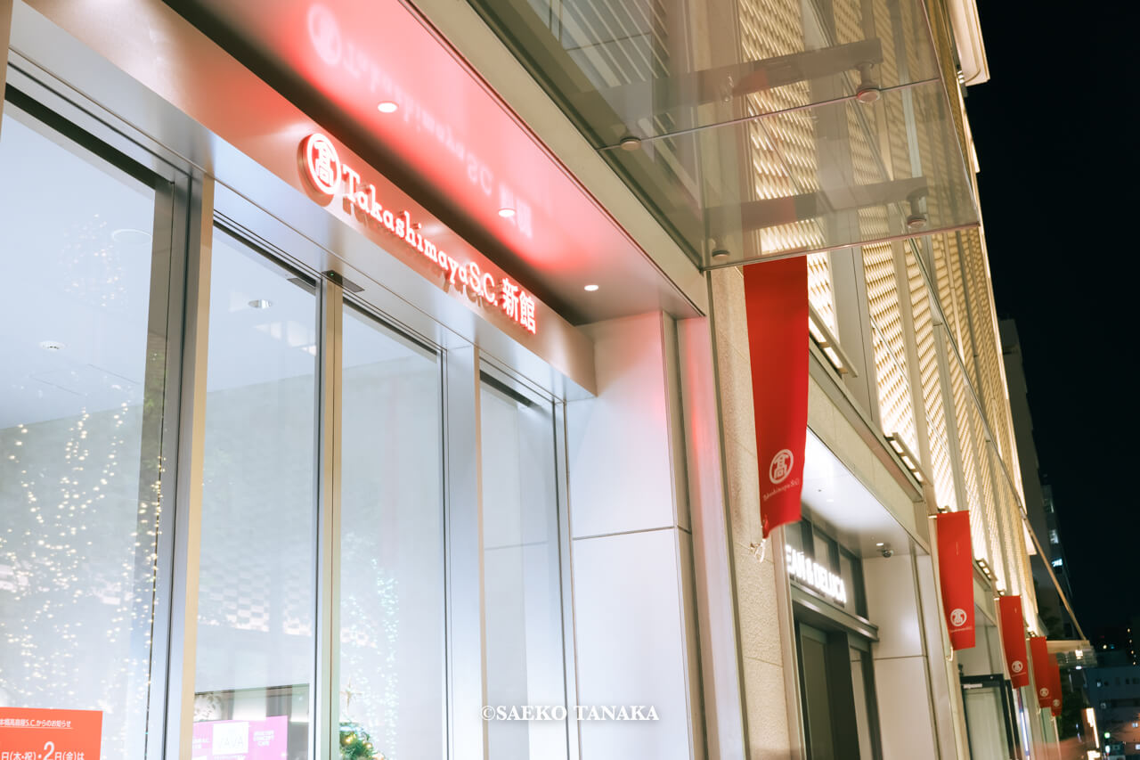 東京の人気おすすめクリスマス・イルミネーションスポット｜日本橋ガレリアに面している日本橋高島屋S.C.新館エントランス（東京・日本橋）